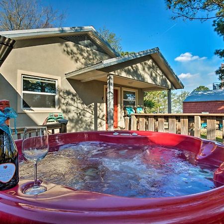 Broken Bow Cottage With Deck, Hot Tub And Fire Pit! Exterior foto